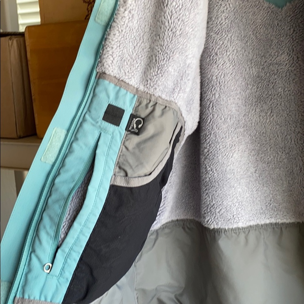 Snow jacket - Picture 2 of 3